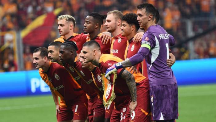 Galatasaray'da planlar bozuldu. Apar topar kadrodan çıkarıldı