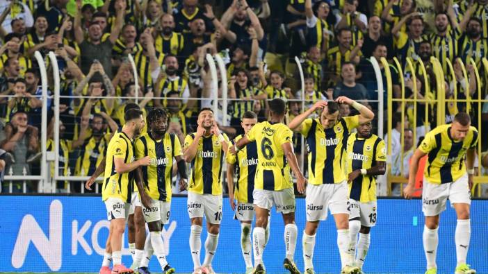 Fenerbahçe golleri art arda sıraladı. Kadıköy yıkıldı