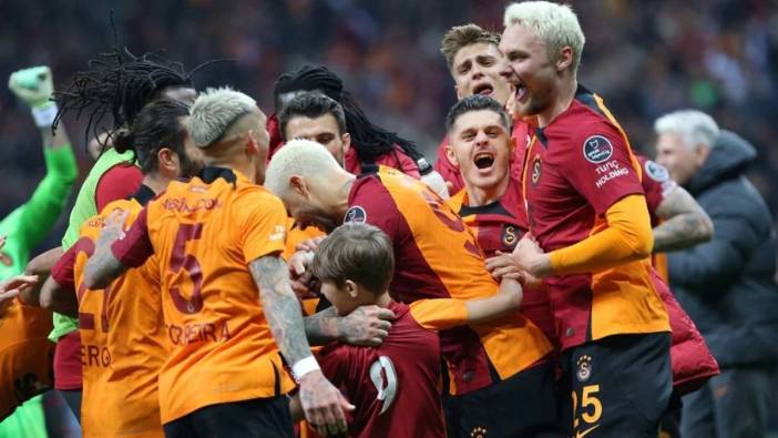 Galatasaray'da bir ayrılık daha. İstanbul'u terk etti