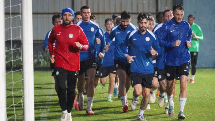 Rizespor Galatasaray'a bileniyor