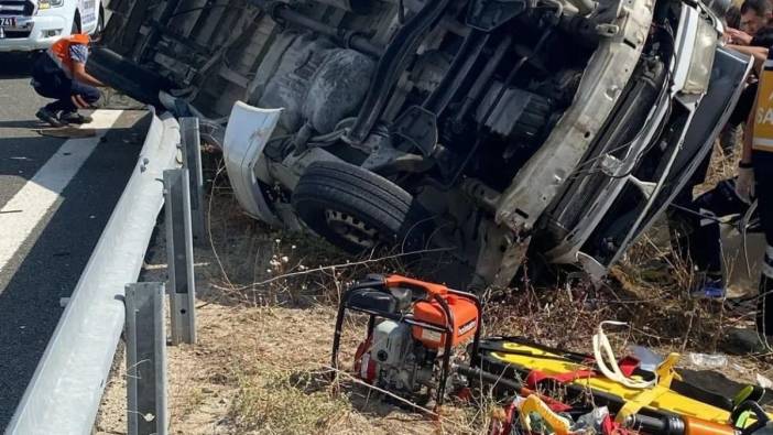 Aksaray'da kontrolden çıkan minibüs takla attı. 1 ölü