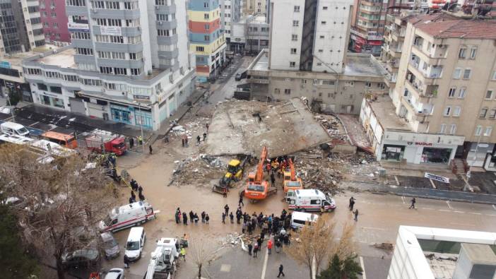 Gölgeler Apartmanı davasında karar. Depremde 21 kişiye mezar olmuştu