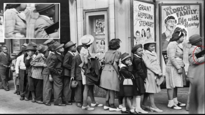 1941 yılında çekilen fotoğraf sosyal medyayı ikiye böldü: Zamanda yolculuk mümkün mü?