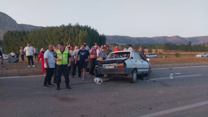 Tokat'ta iki otomobil çarpıştı: 1 kişi hayatını kaybetti