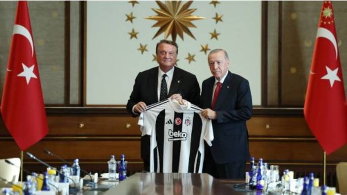 Beşiktaş kupaları Erdoğan'a götürdü