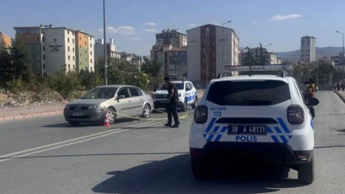 Kayseri'de eski eş yine şaşırtmadı. Tabancayla vurulan kadın ağır yaralandı