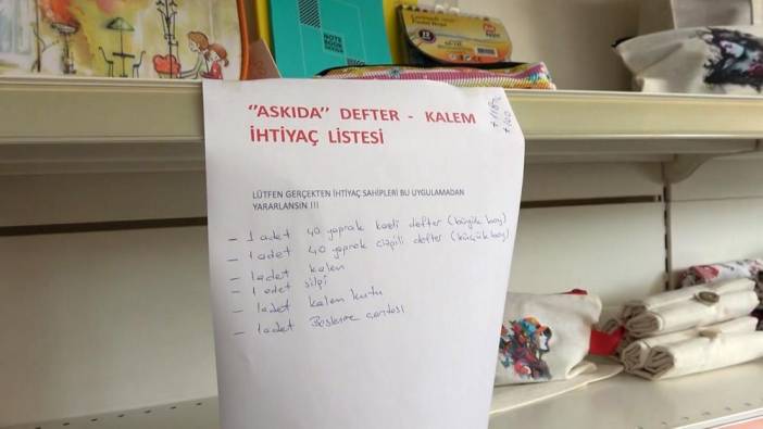 Yalova'da bir kırtasiyeci 'askıda defter kalem' uygulaması başlattı