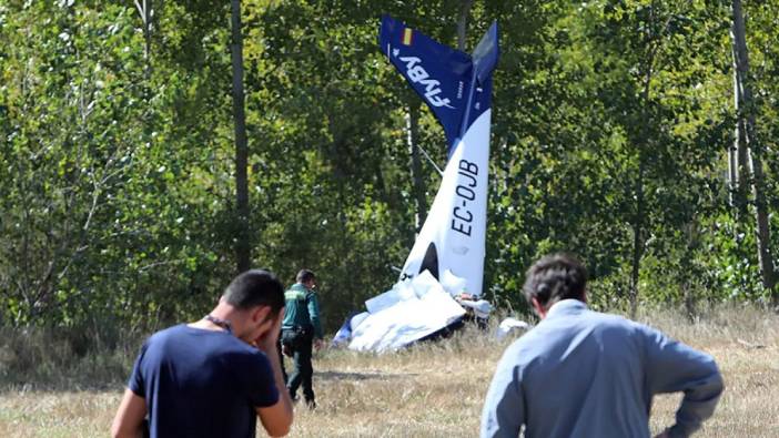 Eğitim uçağı burun üstü çakıldı: pilot adayı hayatını kaybetti