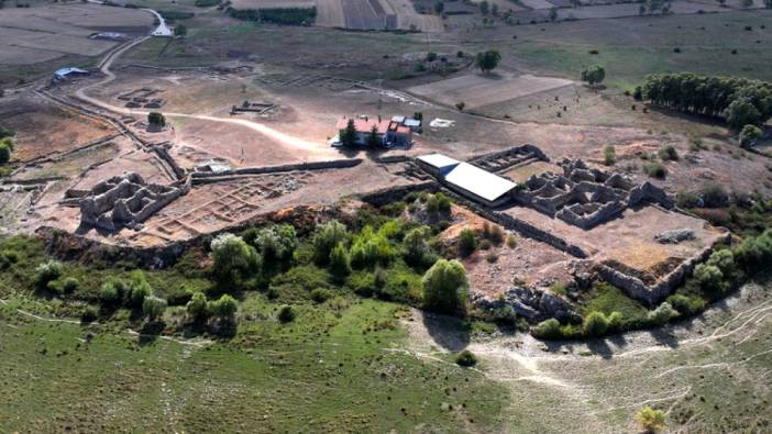 Beyşehir’de Alaaddin Keykubad'ın yaptırdığı Kubadabad Sarayı'nın yanındaki Gençlik ve Gürlevi pınarları kurudu