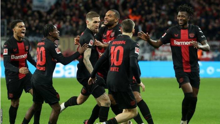 Bayer Leverkusen Feyenoord'u farklı geçti