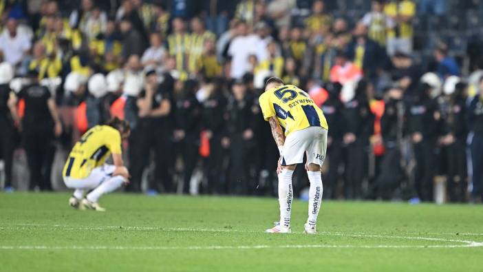 Fenerbahçe’de derbi mağlubiyetinin faturası oyunculara çıktı. Mourinho 5 ismi kulübeye gönderecek