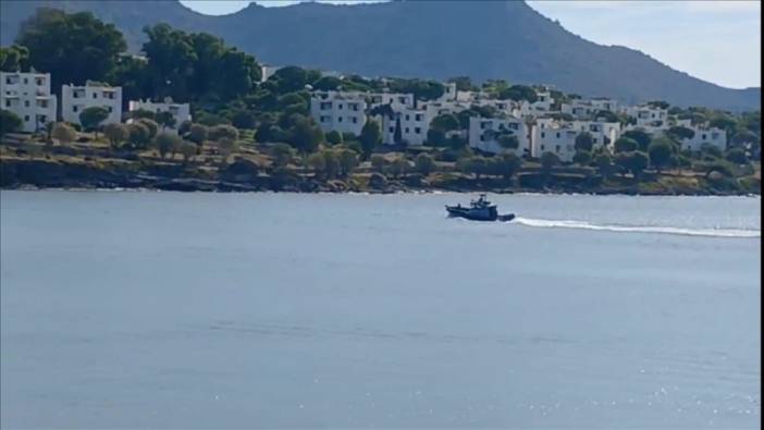 Ali Yerlikaya Yunan Bakanla görüştü. Yunan botu Bodrum kıyılarına kadar gelmişti