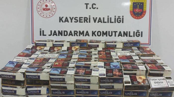 Nakliye aracında 40 bin adet kaçak sigara bulundu