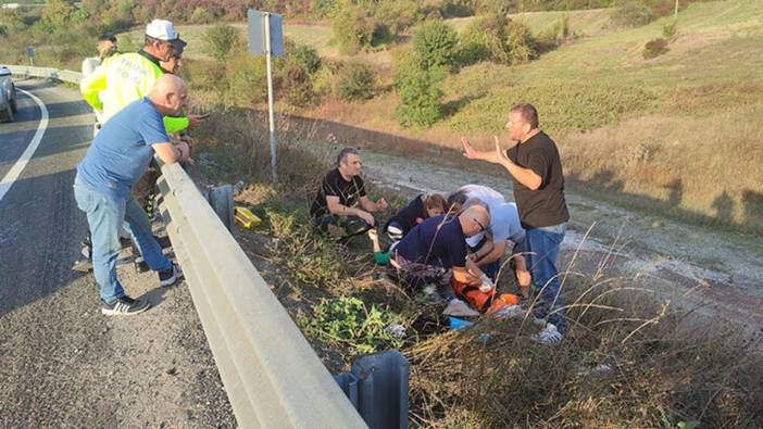 Virajda bariyere çarpan motosikletli genç hayatını kaybetti