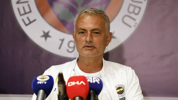 Mourinho Ali Koç’a sahip çıktı: Derbiyi başkan oynamadı suçu yok