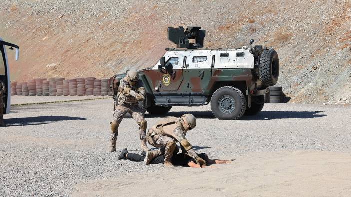 Polis Özel Harekat’tan gerçeği aratmayan tatbikat