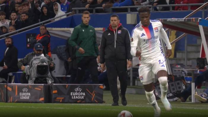 Zaha sonunda Lyon’da ilk maçına çıktı: Herkesi şaşırttı