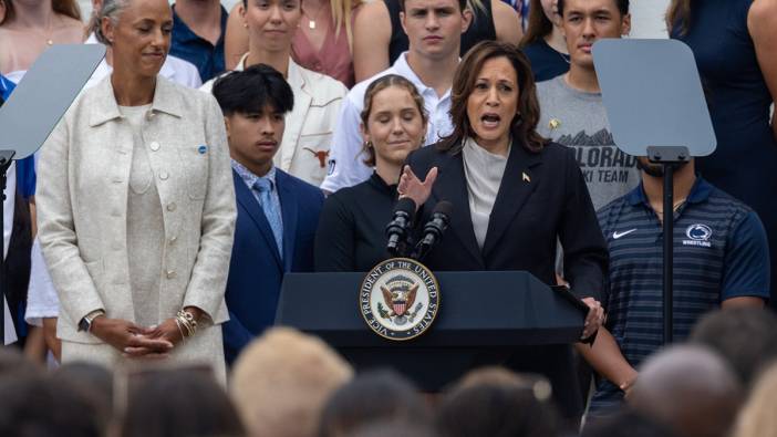 Kamala Harris, Meksika sınırını ziyaret etti