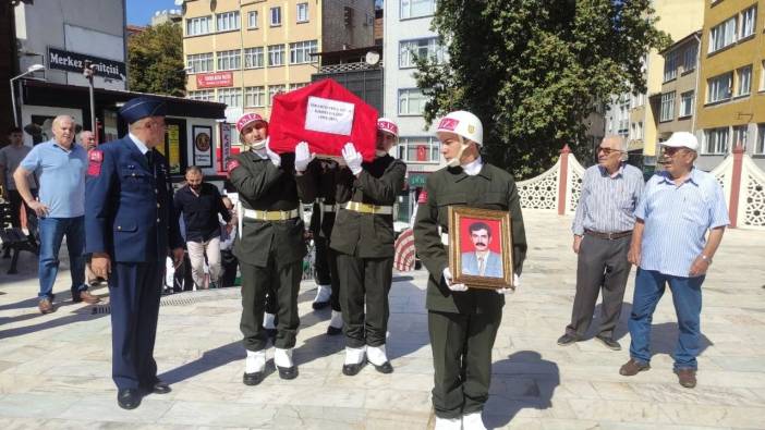 Kıbrıs gazisi askeri törenle uğurlandı