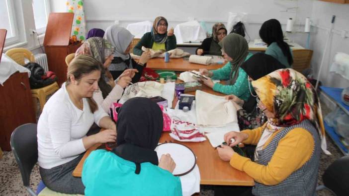 Elazığ’da bir yılda 36 bin kişiye kurs verildi