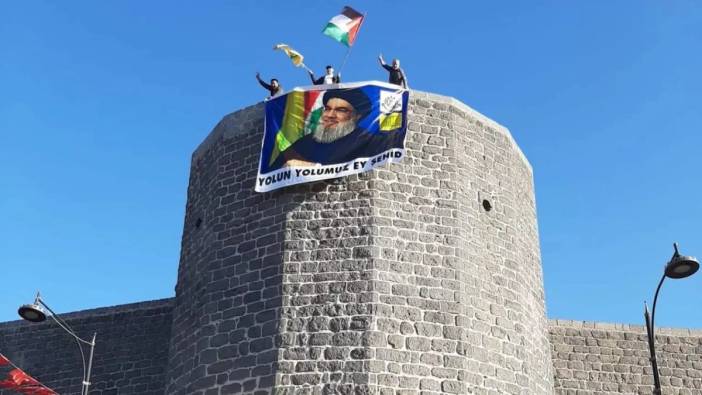 Tarihi Diyarbakır Surları'na Nasrallah'ın posteri asıldı