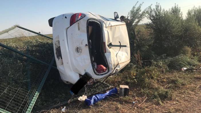 Hatay'da otomobil şarampole devrildi! 2 yaralı