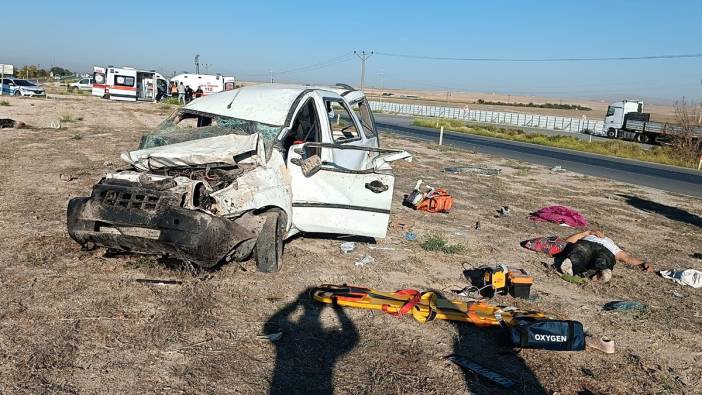 Konya’da feci kaza: 2 ölü, 3 yaralı