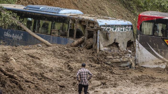 Nepal'de sel ve heyelan felaketi: 193 ölü