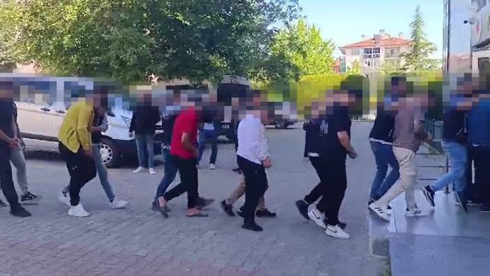 Denizli’de uyuşturucu tacirlerine operasyon! 23 gözaltı