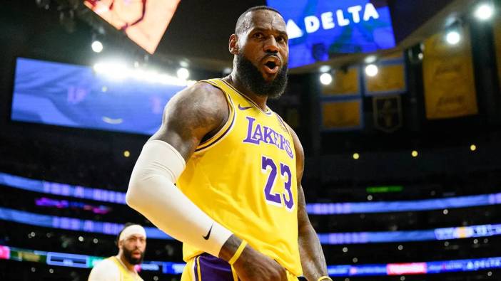 LeBron James'in forması rekor kırdı