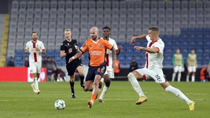 Başakşehir: 1 - Rapid Wien: 2 Başakşehir Konferans Ligi'ne istediği gibi başlayamadı!