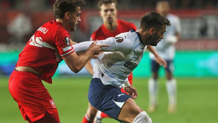 Fenerbahçe Hollanda'dan 1 puanla dönüyor! Twente 1 Fenerbahçe 1