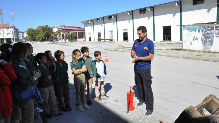 Yozgat’ta öğrencilere yangın eğitimi verildi