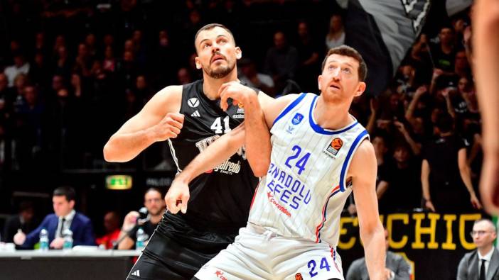 Anadolu Efes, EuroLeague'in ilk haftasında kazandı