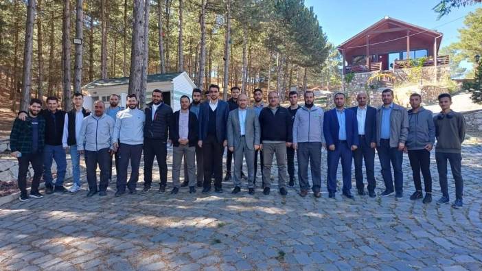 Elazığ'da Gençlik Programında Doğa Yürüyüşü