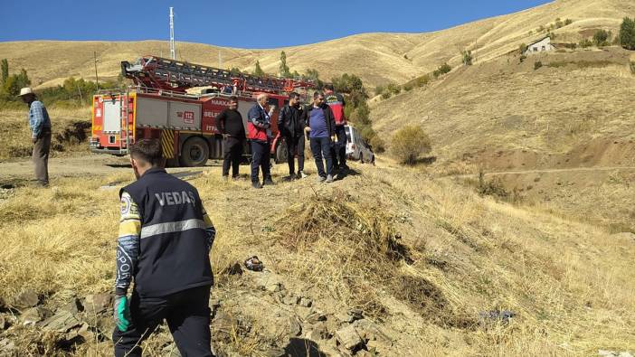 Hakkari’de araç şarampole yuvarlandı: 1 yaralı