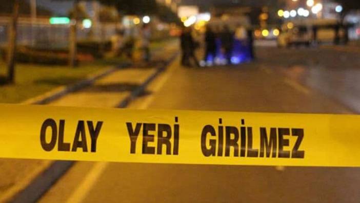 Adana'da el bombası paniği