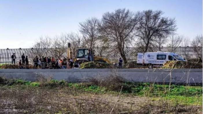 Baldızını ve kuryeyi öldürüp aynı araziye gömdü. 5 ay yaşıyormuş gibi ailesine mesaj atmış