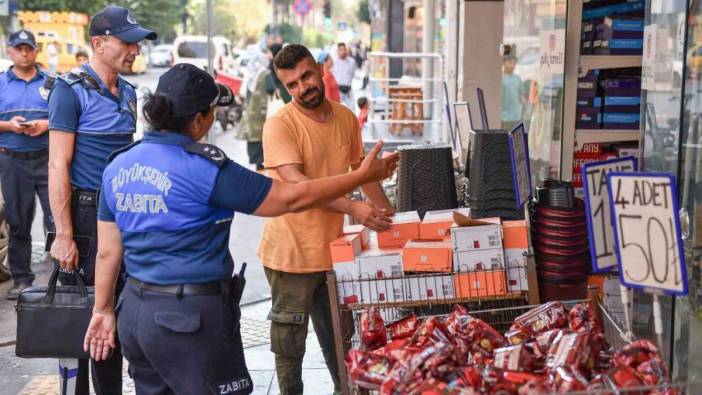 Kaldırımı işgal edenin gözünün yaşına bakılmıyor