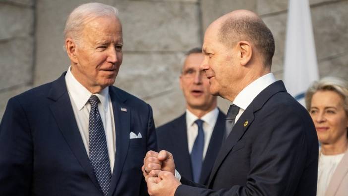 ABD Başkanı Biden Almanya Başbakanı Scholz ile Ukrayna'yı görüştü