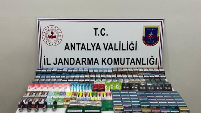 Antalya’da kaçak sigara operasyonu! 3 tutuklama