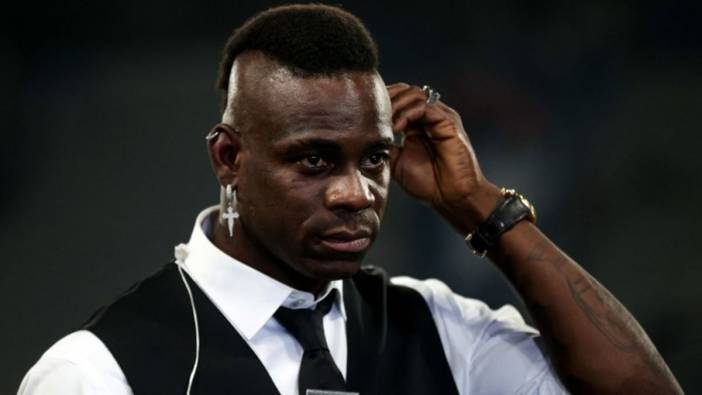 Balotelli Canlı yayında çıldırdı: Serie A’yi parçalayacağım