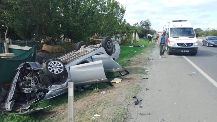 Silivri'de kaza yapan 2 otomobil takla attı; 2 yaralı