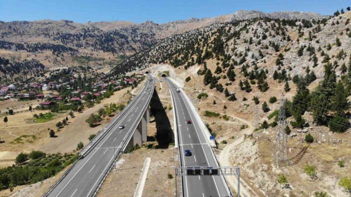 Edebiyat Yolu’ndan 10 milyon araç geçti