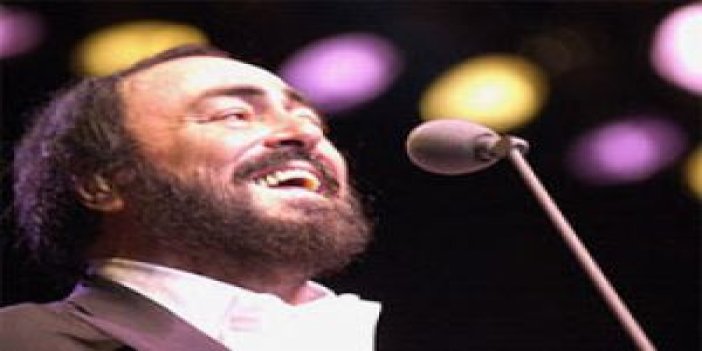 Ünlü tenor Pavarotti öldü