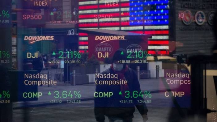 Dow Jones rekor sonrası düşüşe geçerken S&P 500 sabit kaldı