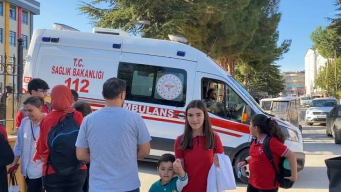 Tokat'ta gıda zehirlenmesi şüphesi! 17 öğrenci hastaneye kaldırıldı