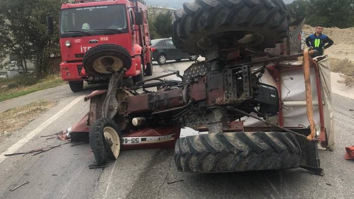 Bursa'da servisten indirilen öğrencilerin bindiği traktör kaza yaptı! 6 yaralı