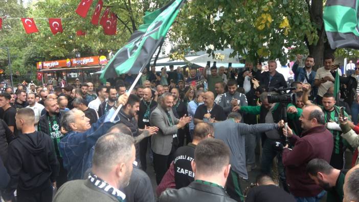 Kocaelispor çarşıya indi, ortaya renkli görüntüler çıktı