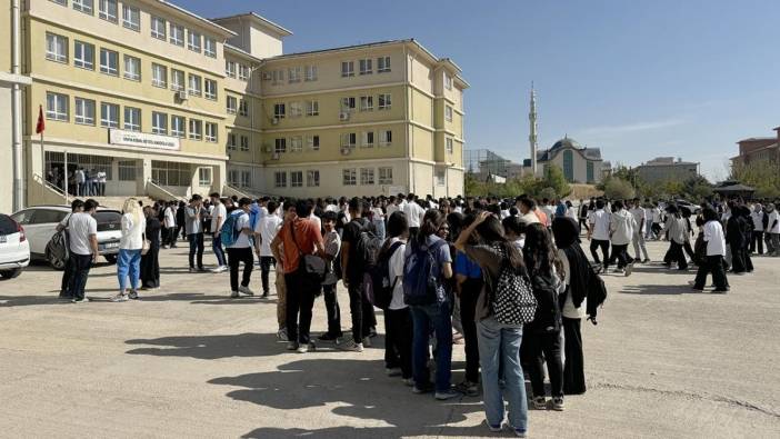 Okullara giriş çıkış saatlerinde yeni gelişme. MEB'den 81 il valiliğine genelge